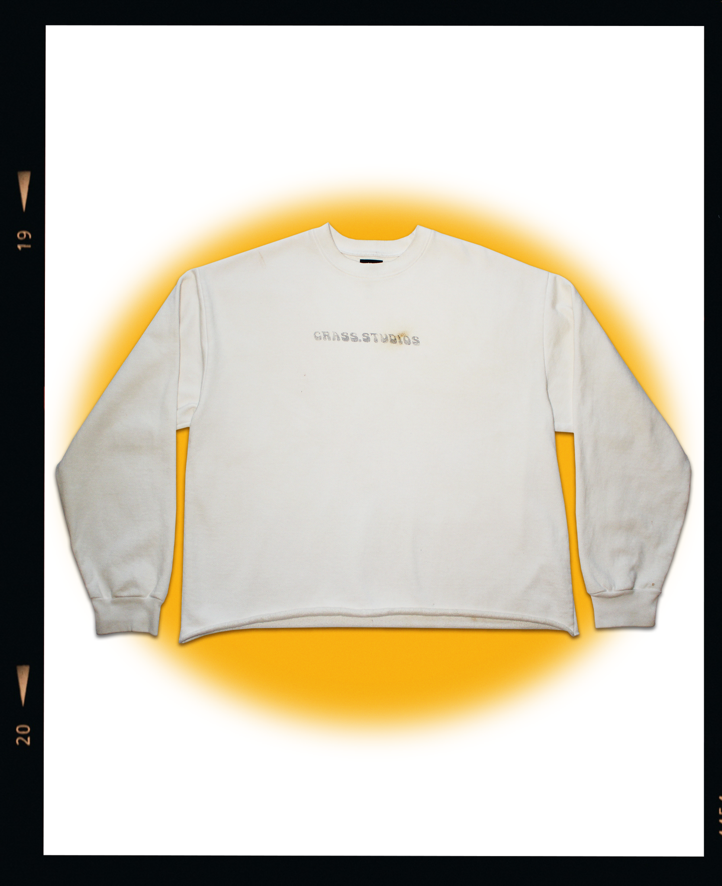 KHALIENTE “SOUNDTRACK” TOUR CREWNECK